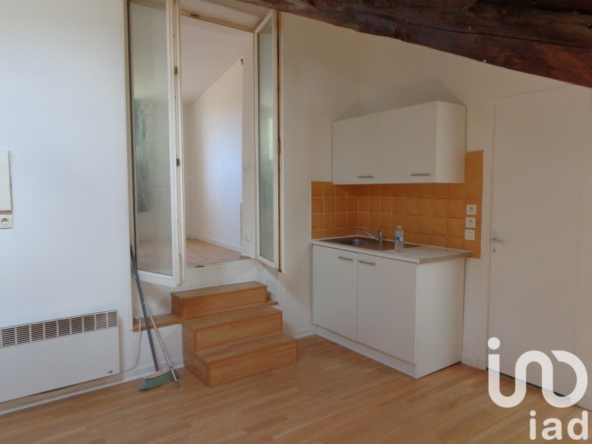 Apartment 2 rooms of 48 m² in Grasse (06130)