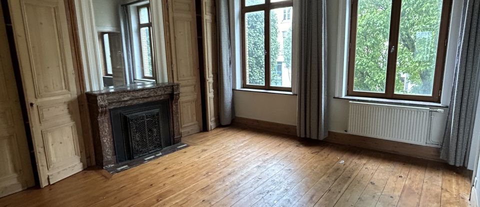 Town house 11 rooms of 290 m² in Lille (59000)