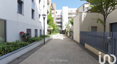 Appartement 3 pièces de 69 m² à Saint-Denis (93200)