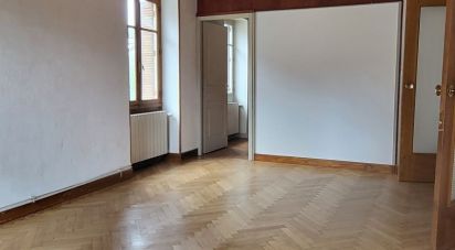 House 6 rooms of 126 m² in Lhuis (01680)