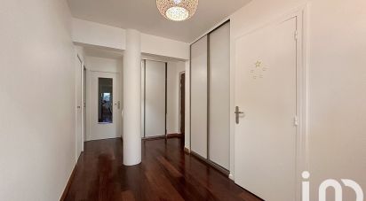 Appartement 4 pièces de 81 m² à Noisy-le-Grand (93160)
