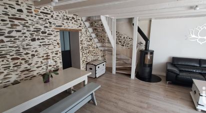 House 5 rooms of 103 m² in Saint-Géréon (44150)