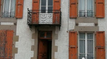 Town house 4 rooms of 70 m² in Thiézac (15800)