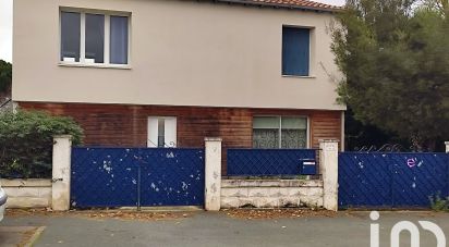 House 7 rooms of 157 m² in Aytré (17440)