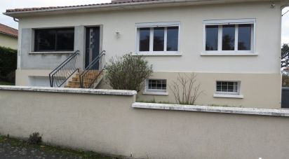 House 4 rooms of 85 m² in Châtillon-sur-Thouet (79200)