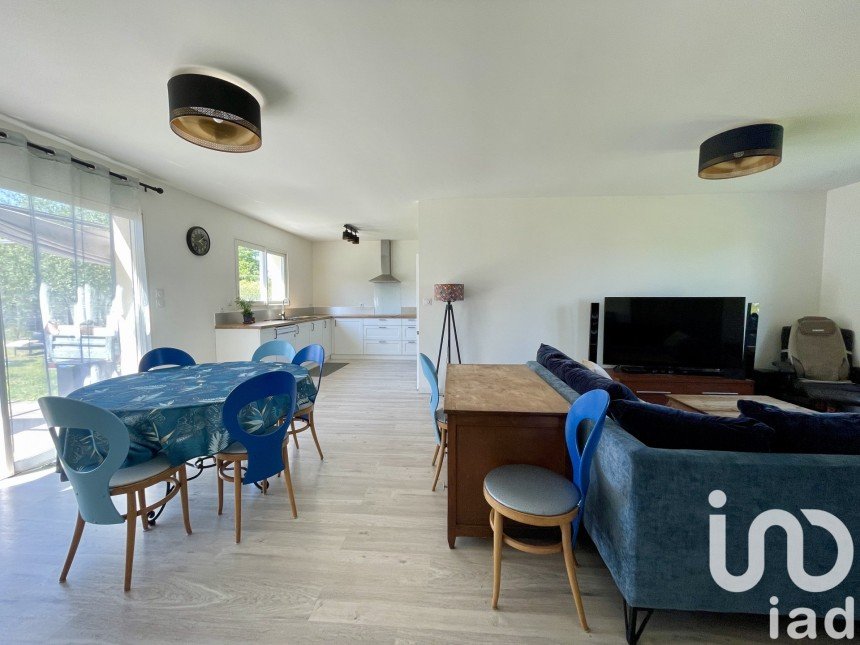 Maison 4 pièces de 91 m² à Soulac-sur-Mer (33780)