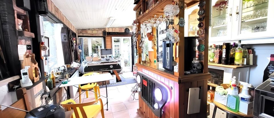 House 7 rooms of 330 m² in Narbonne (11100)