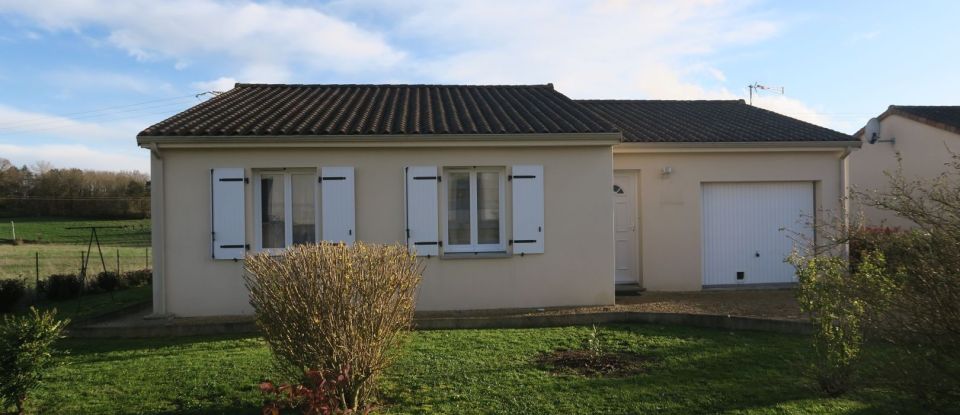 House 5 rooms of 85 m² in Chauvigny (86300)