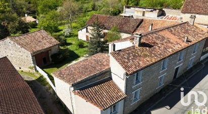 Country house 8 rooms of 215 m² in Valence (16460)