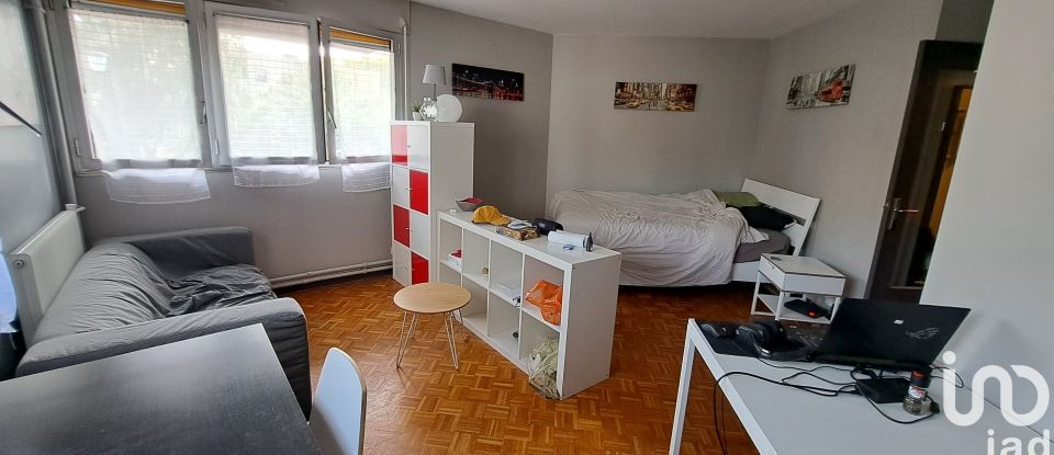 Appartement 1 pièce de 34 m² à Cergy (95000)