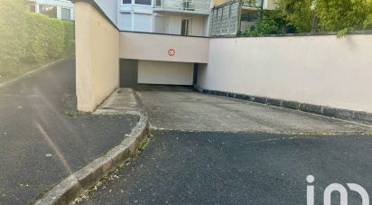Parking of 13 m² in Savigny-le-Temple (77176)