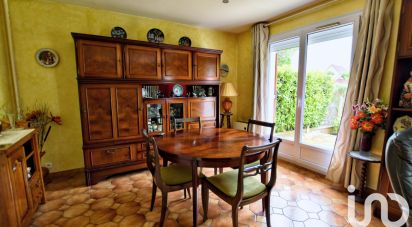 Traditional house 6 rooms of 104 m² in - (91080)