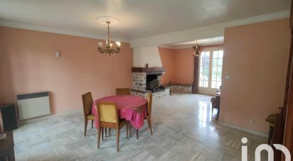 Traditional house 5 rooms of 135 m² in Bailleau-Armenonville (28320)