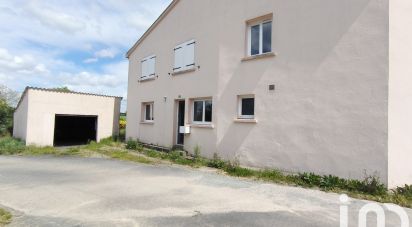 Country house 7 rooms of 166 m² in Monsireigne (85110)