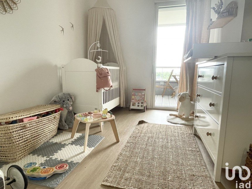 Apartment 4 rooms of 82 m² in Saint-Jacques-de-la-Lande (35136)