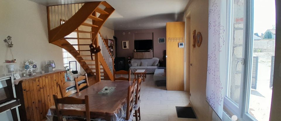 Maison 7 pièces de 120 m² à Pontfaverger-Moronvilliers (51490)