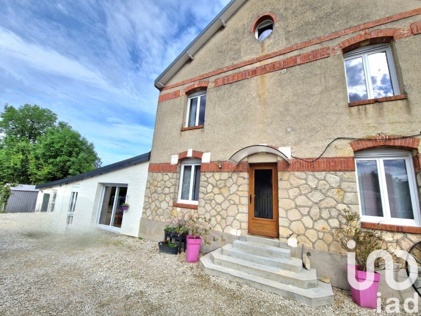 House 7 rooms of 120 m² in Pontfaverger-Moronvilliers (51490)
