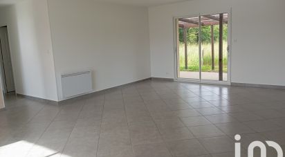 Pavilion 5 rooms of 114 m² in Coulon (79510)
