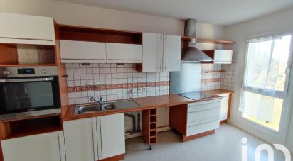 Apartment 4 rooms of 92 m² in Rennes (35000)