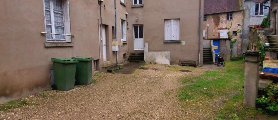 Duplex 6 pièces de 82 m² à Châtillon-sur-Loire (45360)