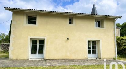 Traditional house 5 rooms of 107 m² in Queyrac (33340)