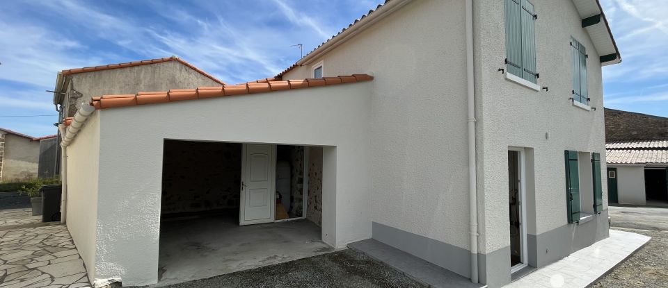 House 5 rooms of 132 m² in Sèvremont (85700)