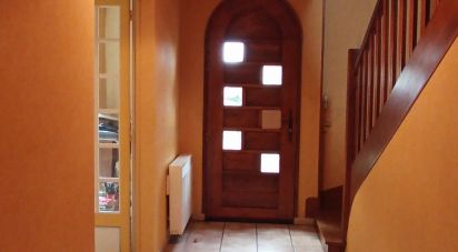 Traditional house 7 rooms of 151 m² in Niort (79000)