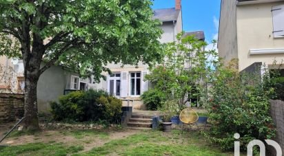 Town house 8 rooms of 160 m² in Châteauroux (36000)