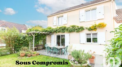 House 5 rooms of 117 m² in Saint-Pierre-du-Perray (91280)