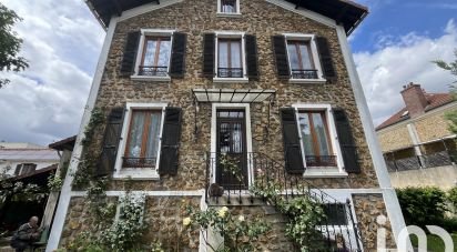 Maison traditionnelle 6 pièces de 125 m² à Rosny-sous-Bois (93110)