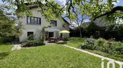 Traditional house 6 rooms of 125 m² in Rosny-sous-Bois (93110)