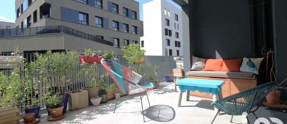Apartment 4 rooms of 78 m² in Saint-Denis (93210)