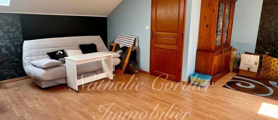 Duplex 4 rooms of 91 m² in Creutzwald (57150)