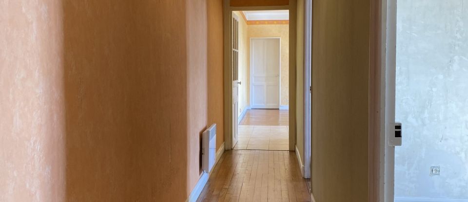 Apartment 3 rooms of 81 m² in Tarbes (65000)