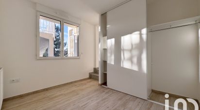Appartement 3 pièces de 53 m² à Mandres-les-Roses (94520)