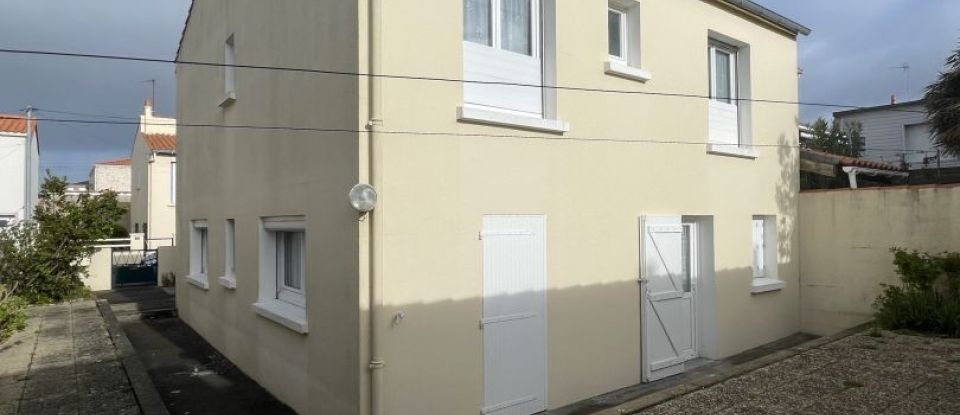 Maison 5 pièces de 100 m² à Les Sables-d'Olonne (85100)