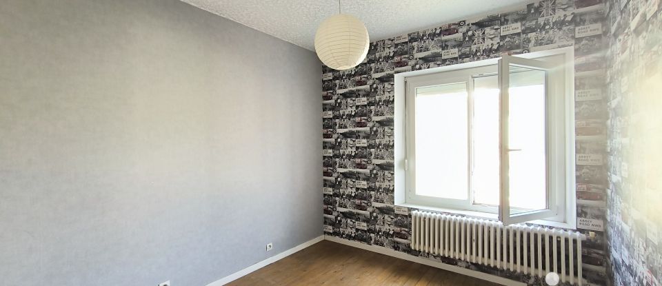 Town house 3 rooms of 85 m² in Sains-en-Amiénois (80680)