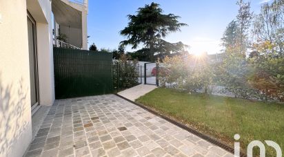 Apartment 2 rooms of 50 m² in Mandres-les-Roses (94520)