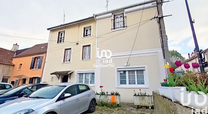 Town house 10 rooms of 180 m² in Massy (91300)