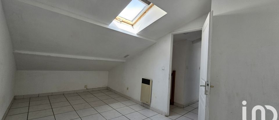 Appartement 4 pièces de 50 m² à Marseille (13004)