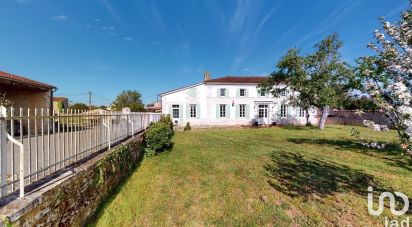 House 7 rooms of 180 m² in Geay (17250)