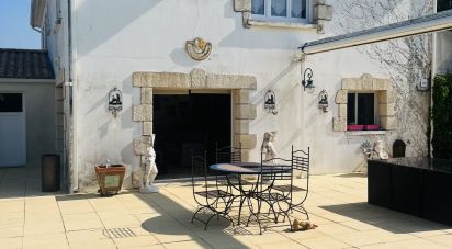 Traditional house 6 rooms of 230 m² in Longeville-sur-Mer (85560)