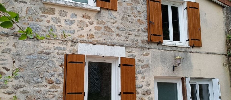 House 5 rooms of 100 m² in Bosmie-l'Aiguille (87110)