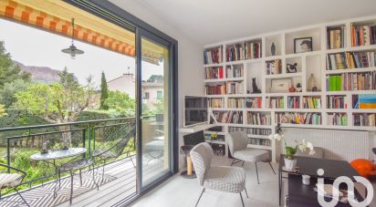 Appartement 4 pièces de 77 m² à Cassis (13260)