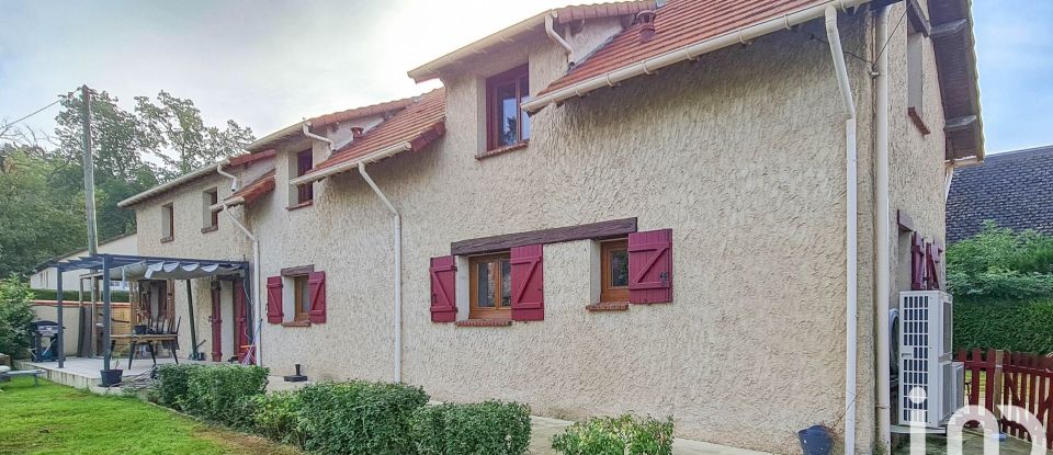 Maison 6 pièces de 145 m² à Graveron-Sémerville (27110)