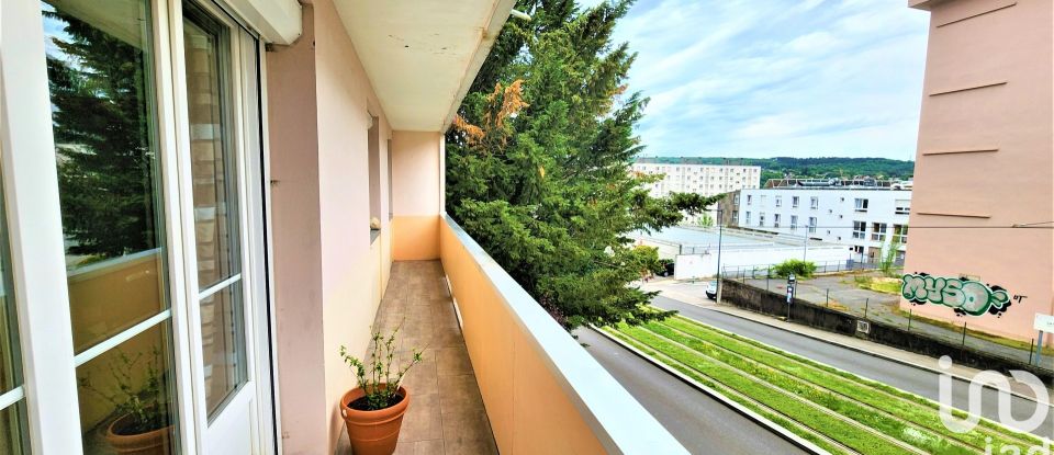 Apartment 5 rooms of 84 m² in Besançon (25000)