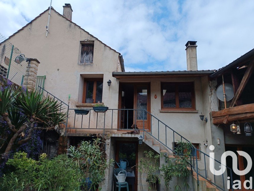 Village house 5 rooms of 124 m² in Guerville (78930)