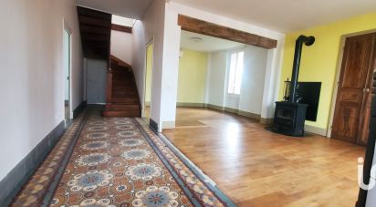 Traditional house 5 rooms of 152 m² in Lapalisse (03120)