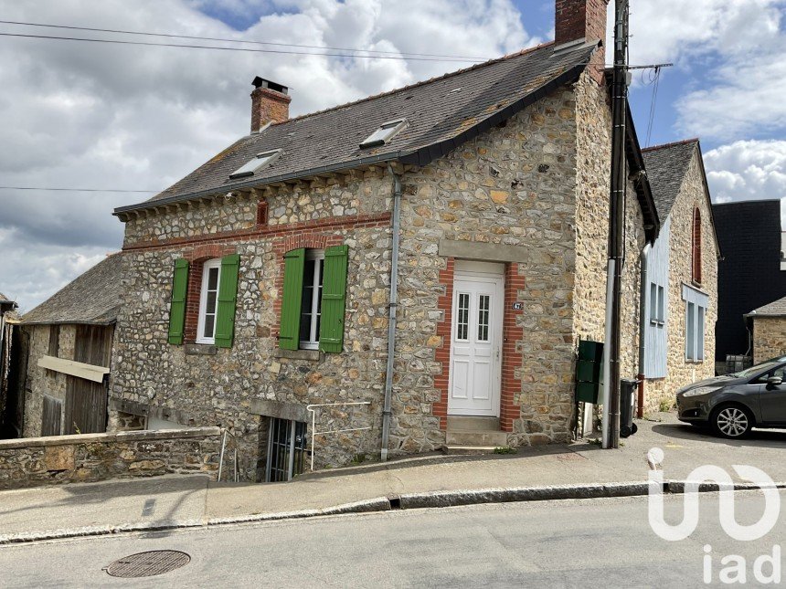 Traditional house 3 rooms of 56 m² in Châtillon-en-Vendelais (35210)