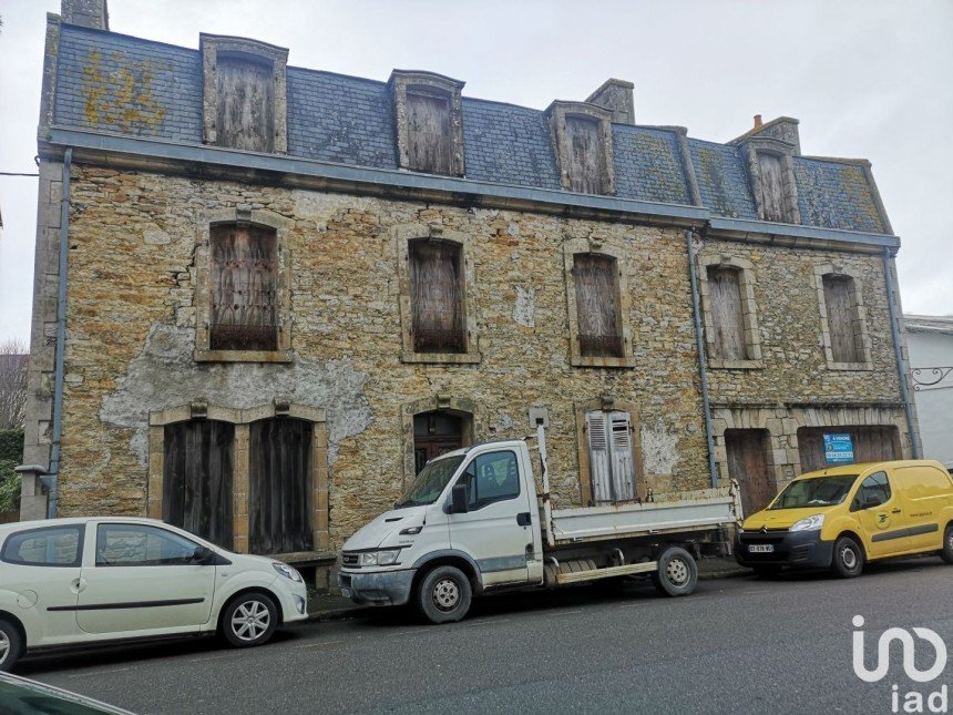 Maison 10 pièces de 326 m² à Pont-Croix (29790)